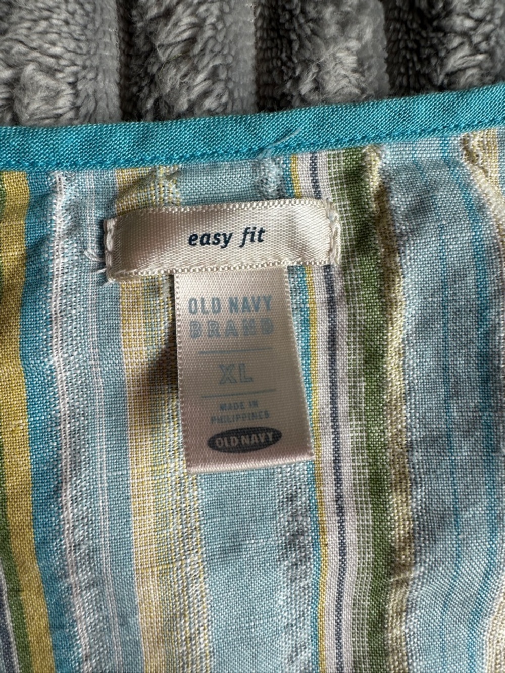 Striped Linen-Cotton sleeveless Top with waist tie - Picture 2 of 7